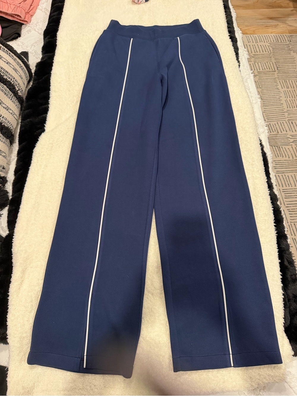 Spanx Navy Women’s Wide-Leg Pants with Contrast Piping